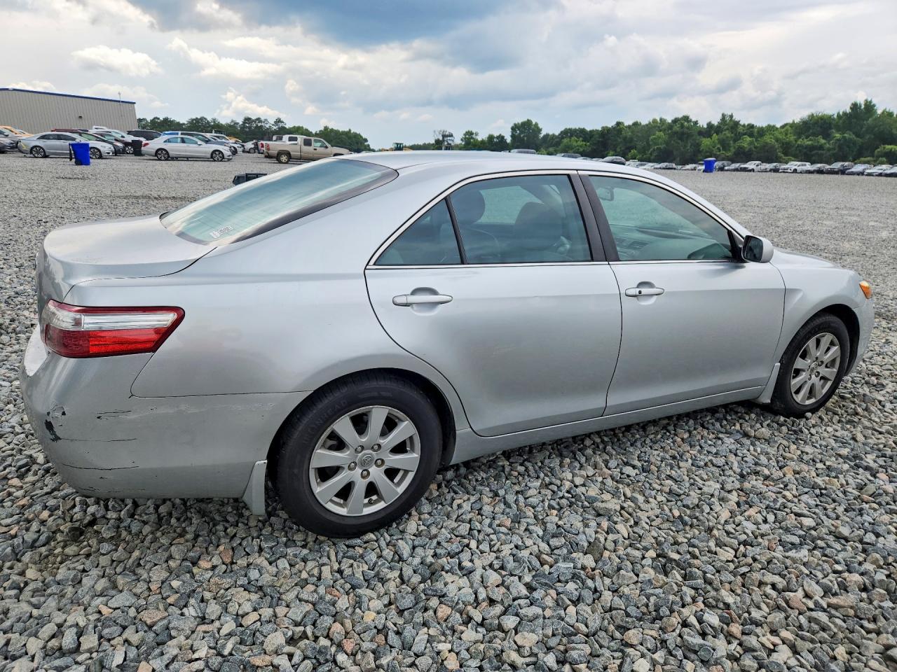 2007 Toyota Camry Hybrid Gray vin: JTNBB46K073018683