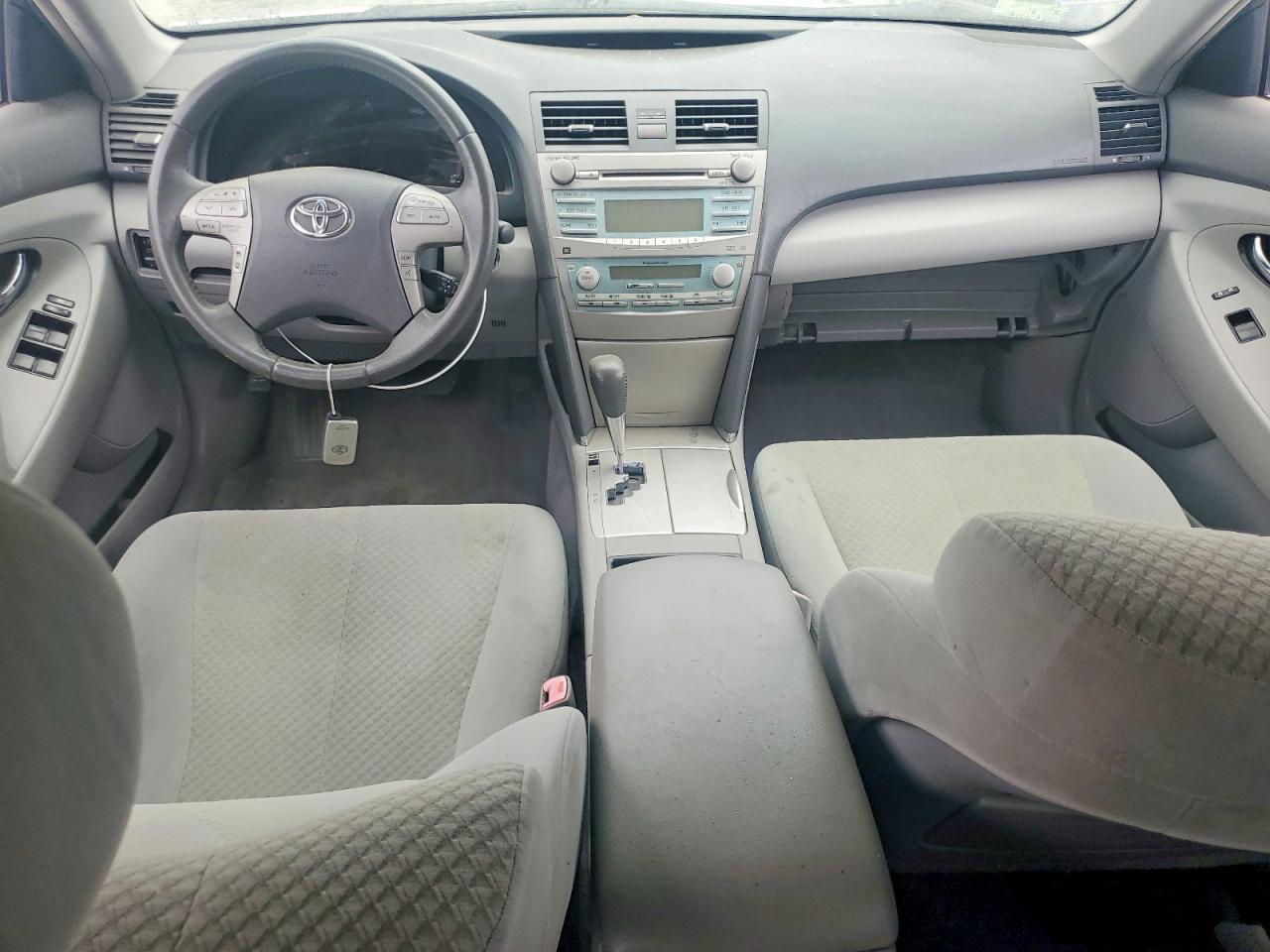 2007 Toyota Camry Hybrid Серебряный vin: JTNBB46K073028162