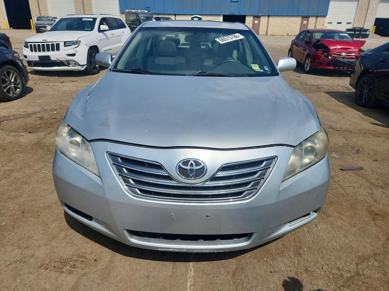 2007 Toyota Camry Hybrid Silver vin: JTNBB46K073032020