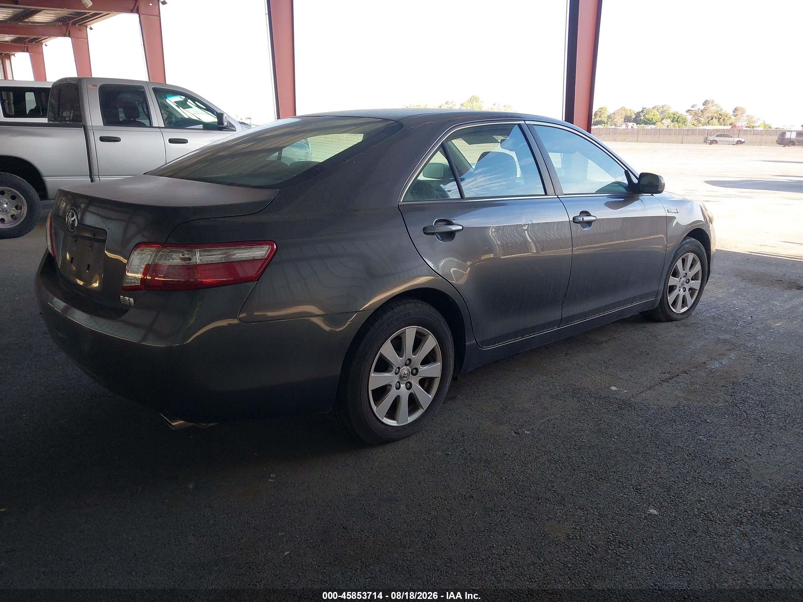 2007 Toyota Camry Hybrid   Gray vin: JTNBB46K073038612