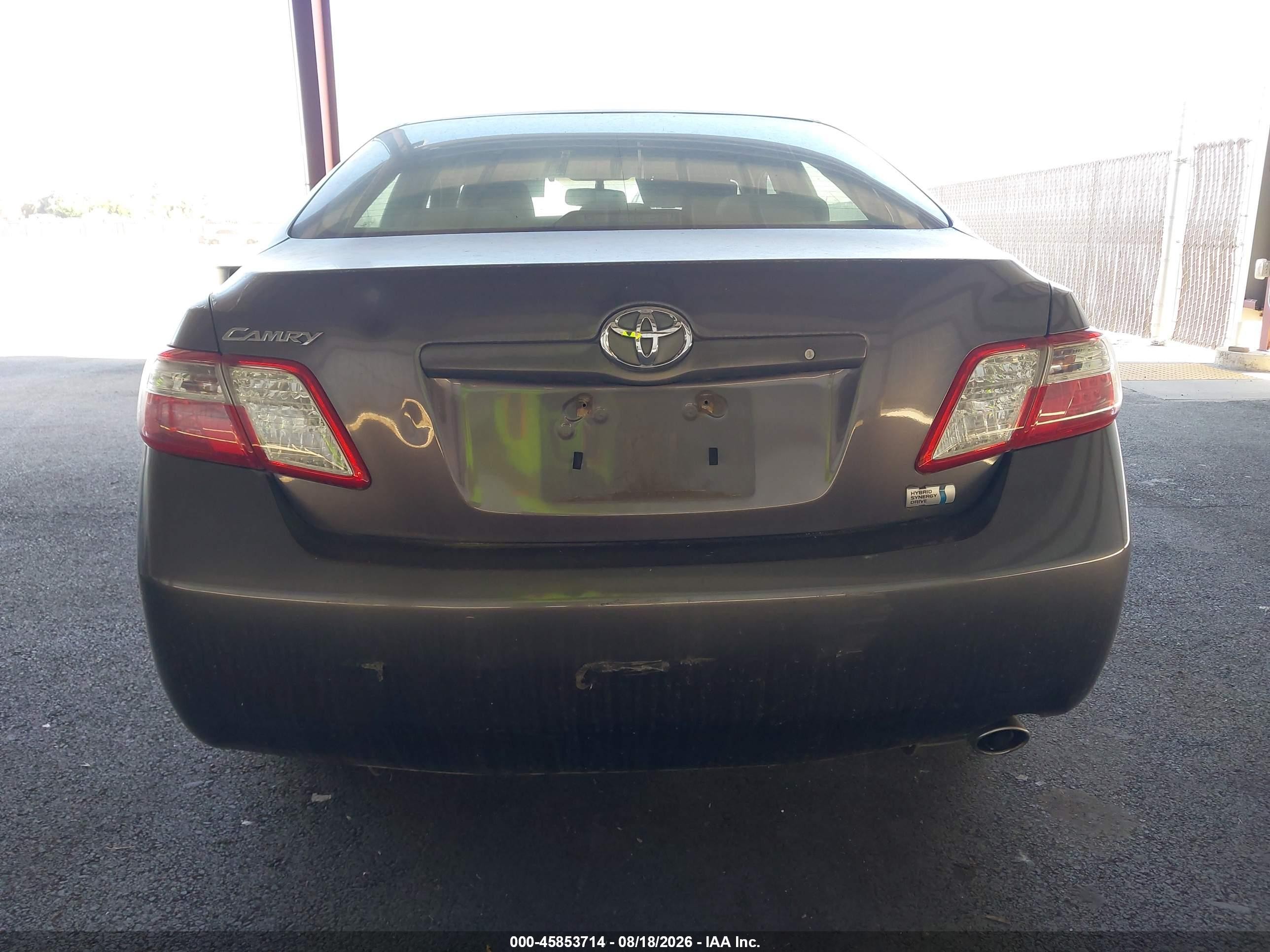 2007 Toyota Camry Hybrid   Gray vin: JTNBB46K073038612
