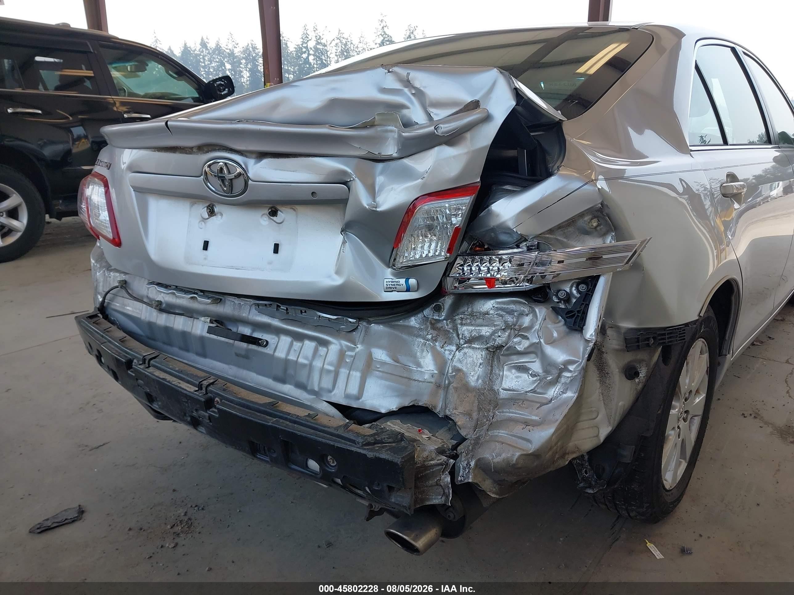 2007 Toyota Camry Hybrid Silver vin: JTNBB46K073044555