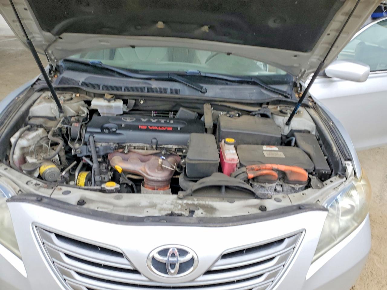 2008 Toyota Camry Hybrid Silver vin: JTNBB46K183047529