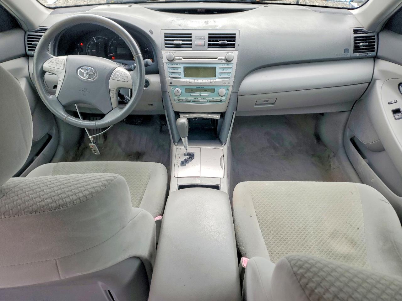 2007 Toyota Camry Hybrid Silver vin: JTNBB46K373017477