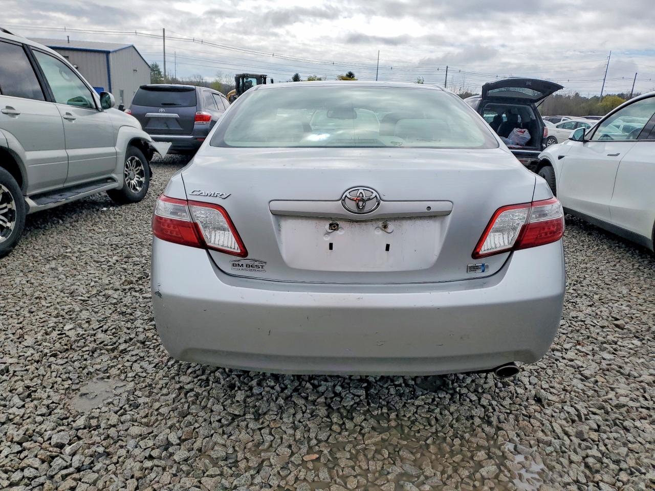 2007 Toyota Camry Hybrid Silver vin: JTNBB46K373017477
