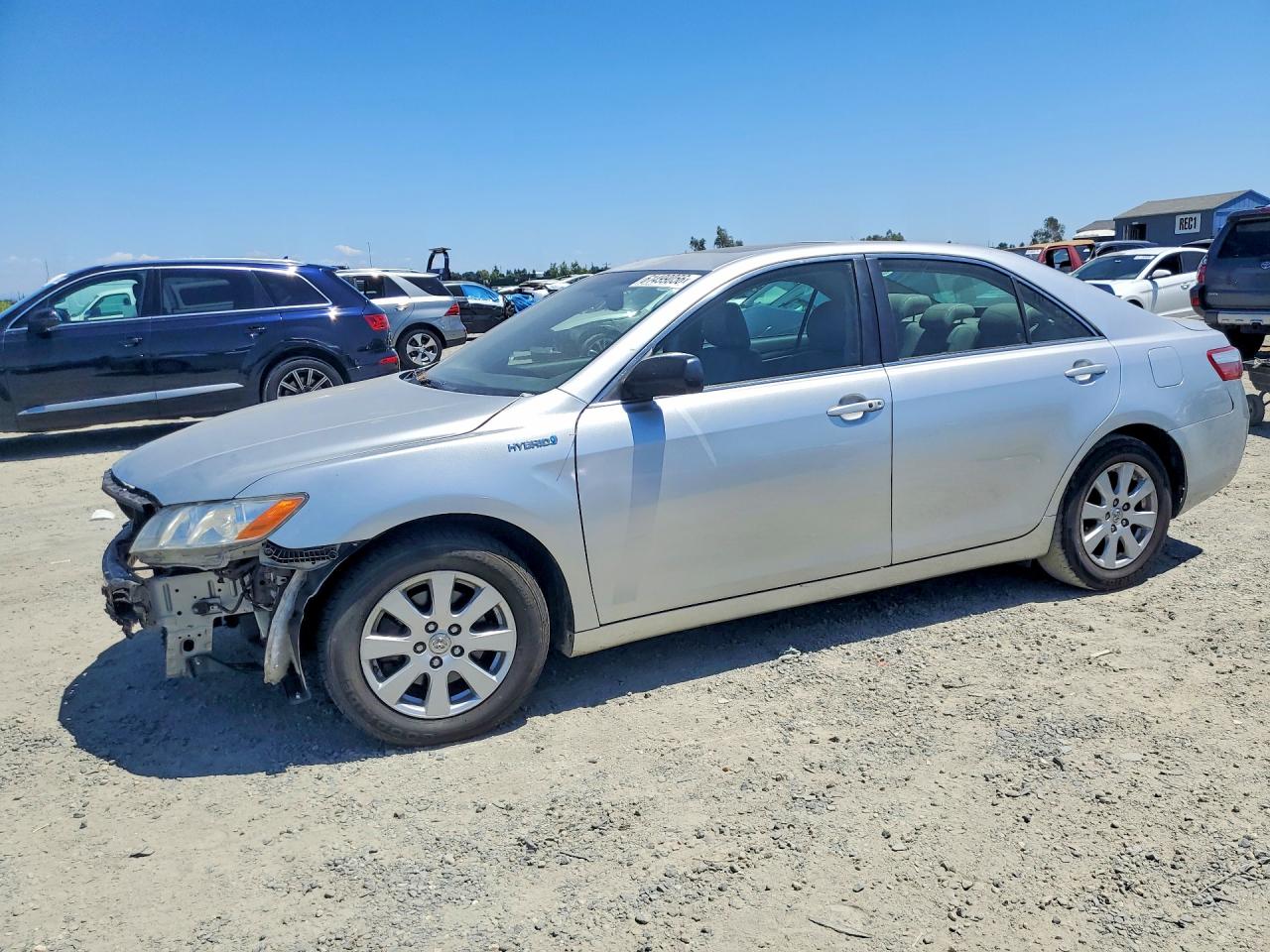 2007 Toyota Camry Hybrid Silver vin: JTNBB46K473022512