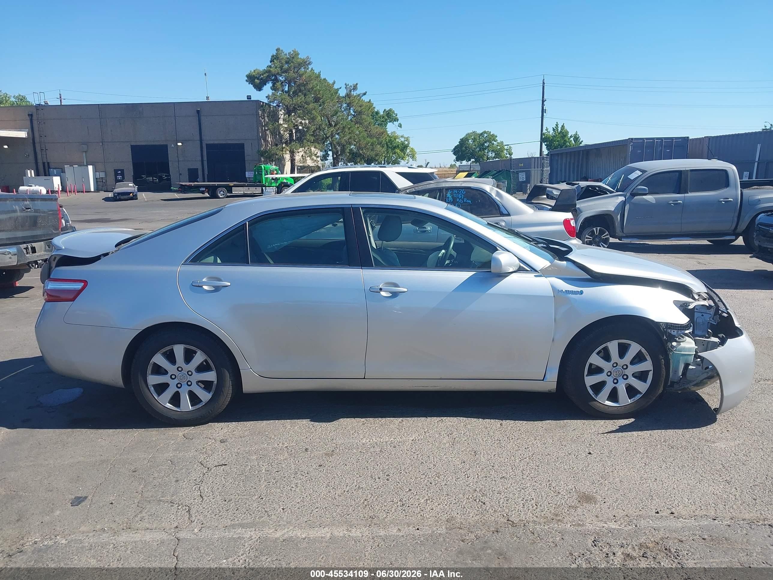 2007 Toyota Camry Hybrid Серебряный vin: JTNBB46K473025975