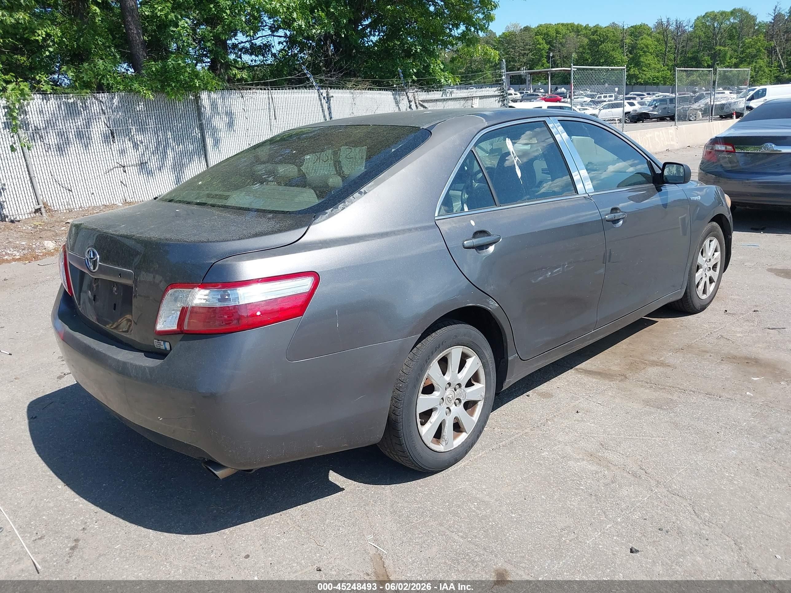 2007 Toyota Camry Hybrid   Серый vin: JTNBB46K473033560