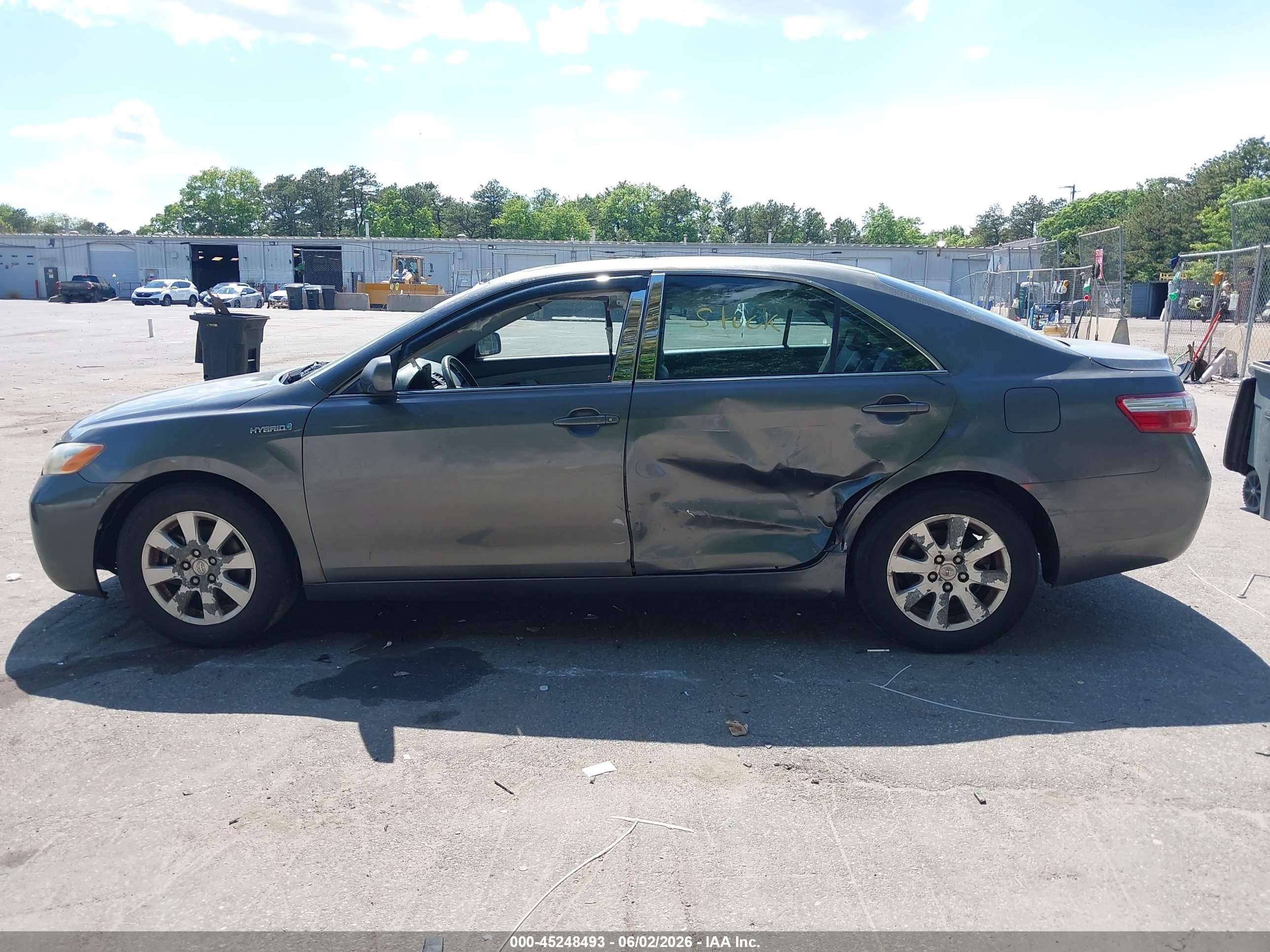 2007 Toyota Camry Hybrid   Серый vin: JTNBB46K473033560