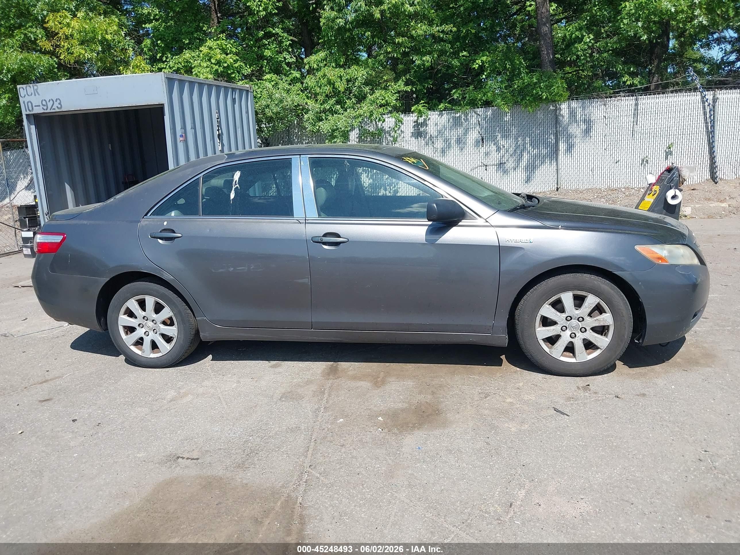 2007 Toyota Camry Hybrid   Серый vin: JTNBB46K473033560