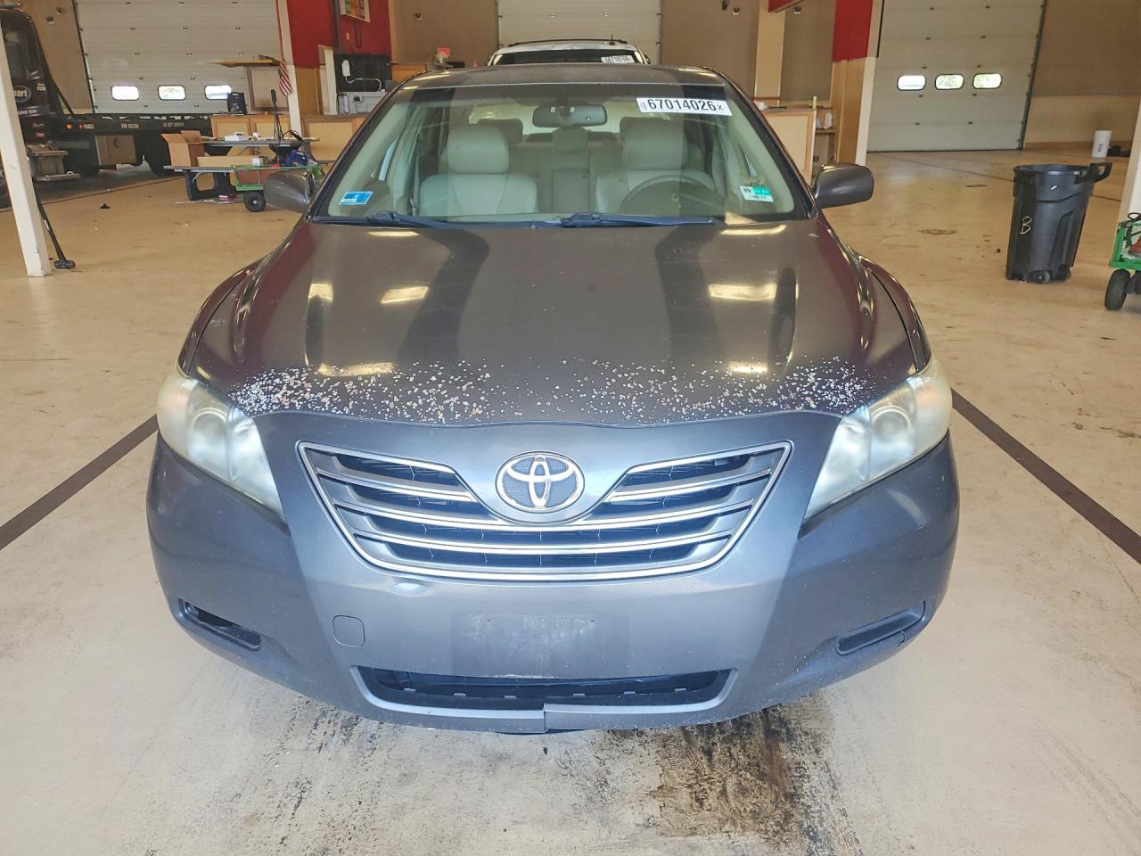 2007 Toyota Camry Hybrid Gray vin: JTNBB46K473033624