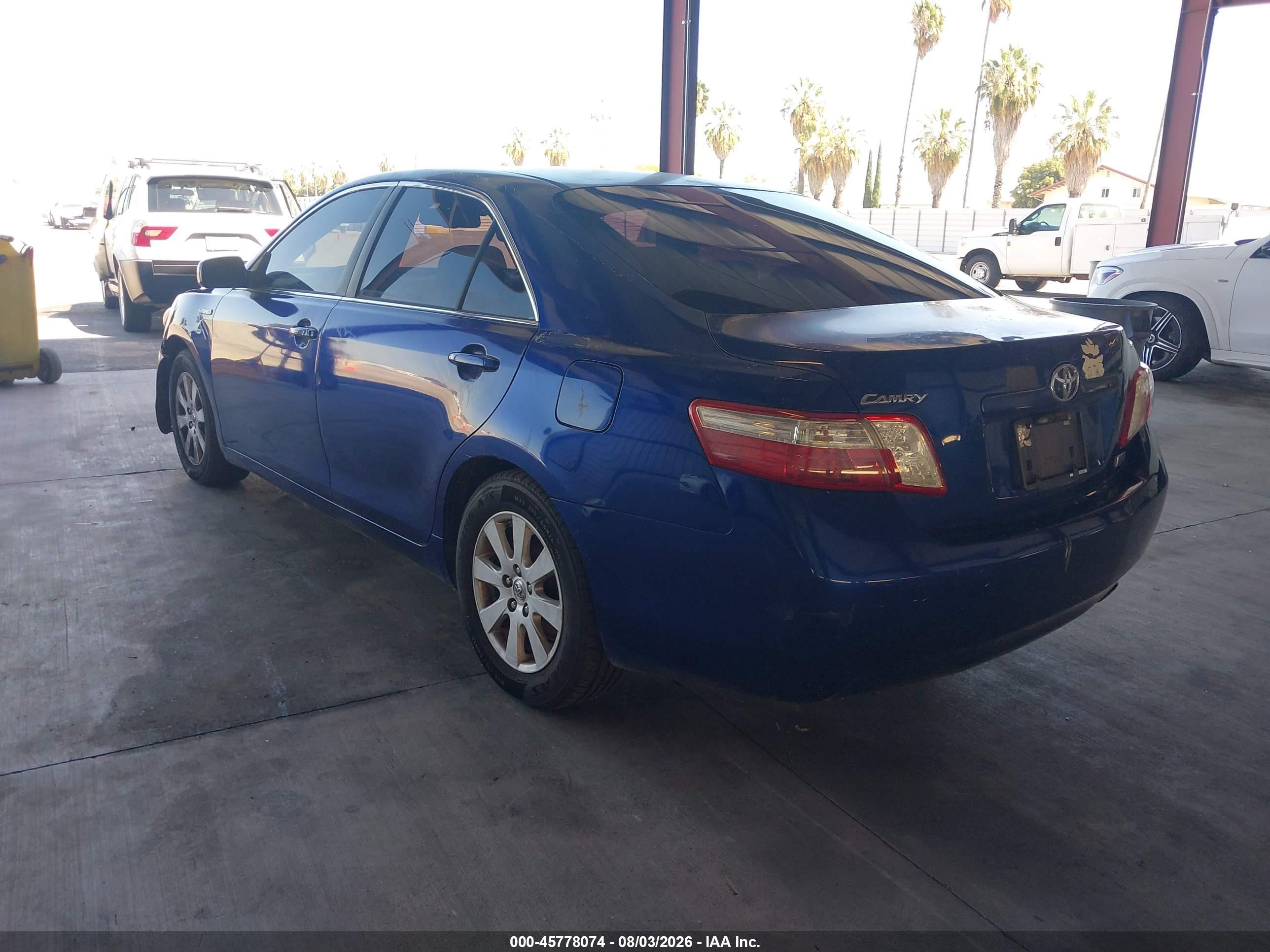 2007 Toyota Camry Hybrid   Blue vin: JTNBB46K473040802