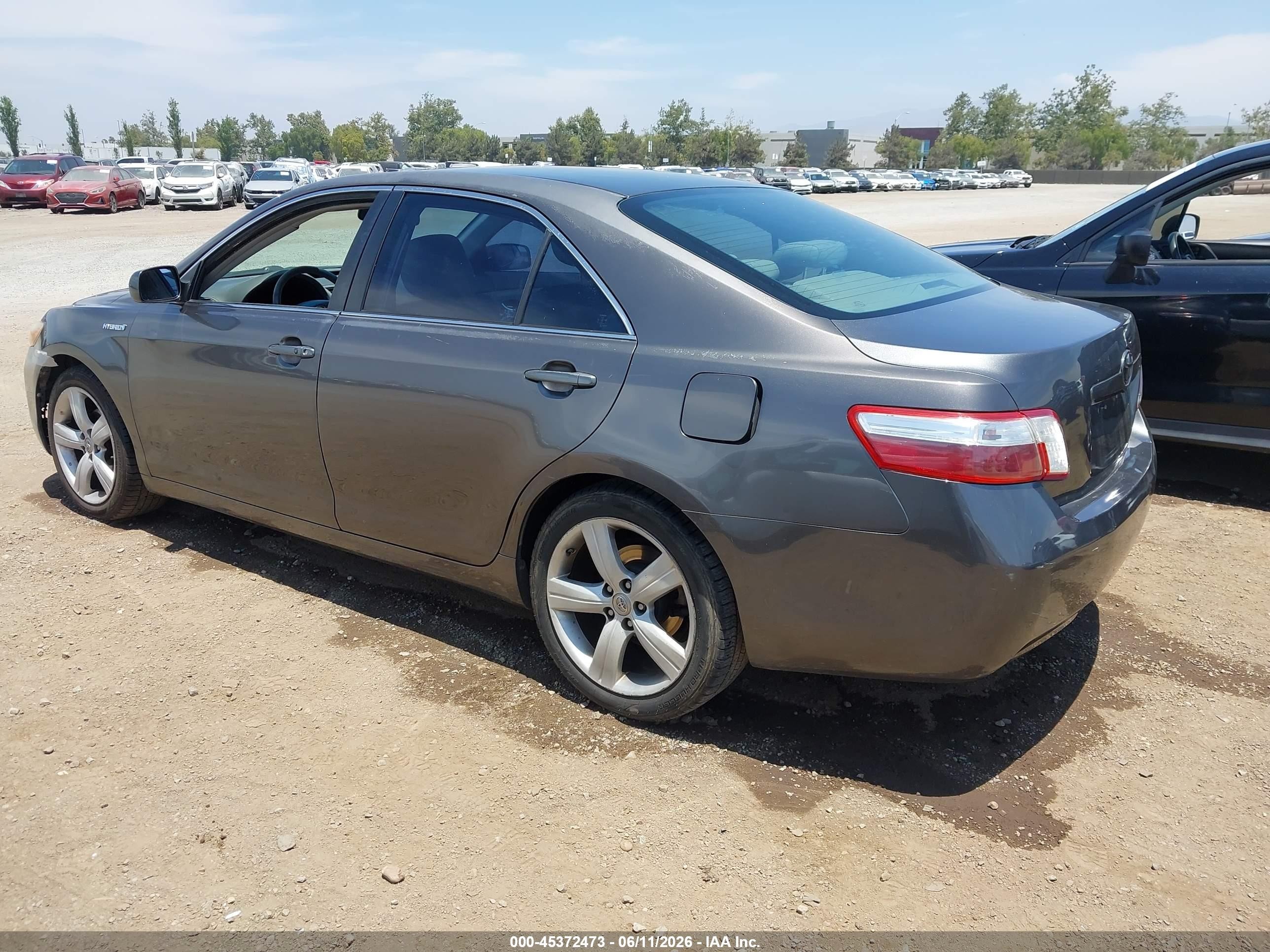 2008 Toyota Camry Hybrid   Gray vin: JTNBB46K483048111