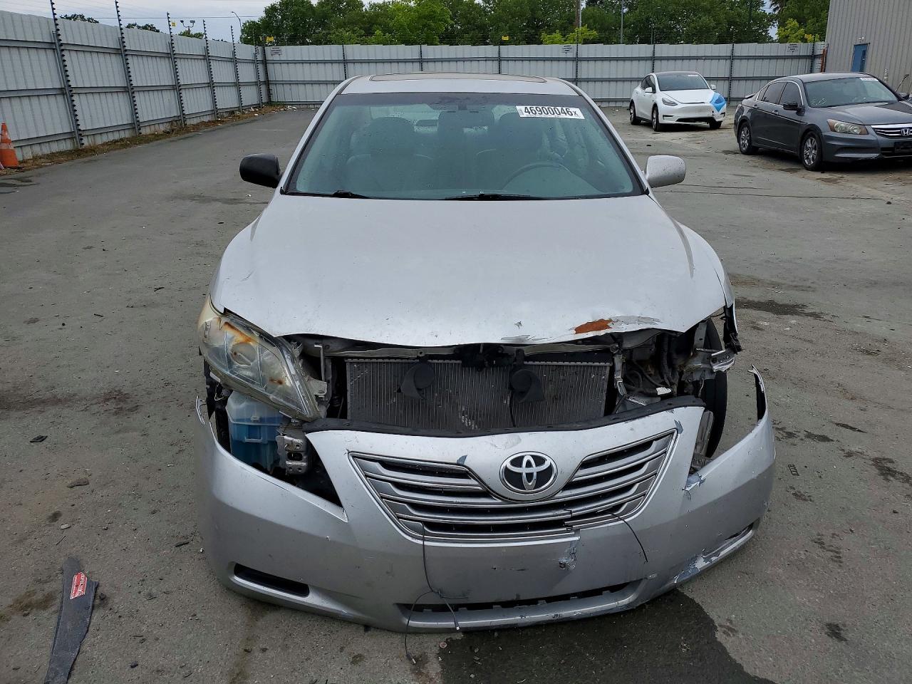 2009 Toyota Camry Hybrid Base Серебряный vin: JTNBB46K493050281
