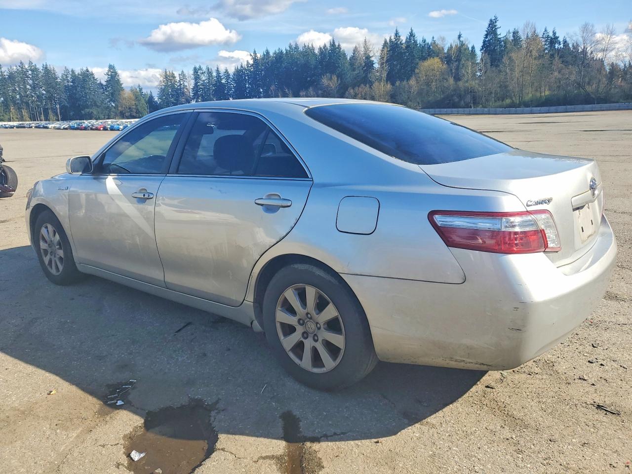 2007 Toyota Camry Hybrid Silver vin: JTNBB46K573042770