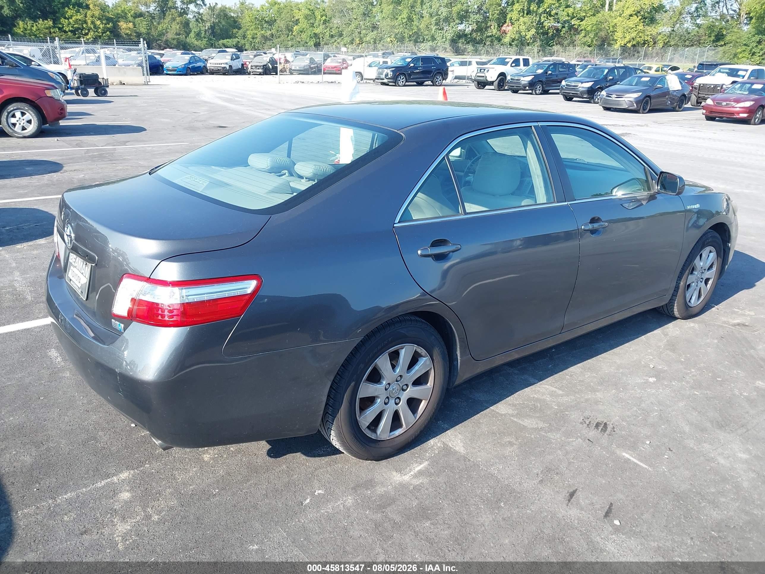 2008 Toyota Camry Hybrid   Gray vin: JTNBB46K583044830