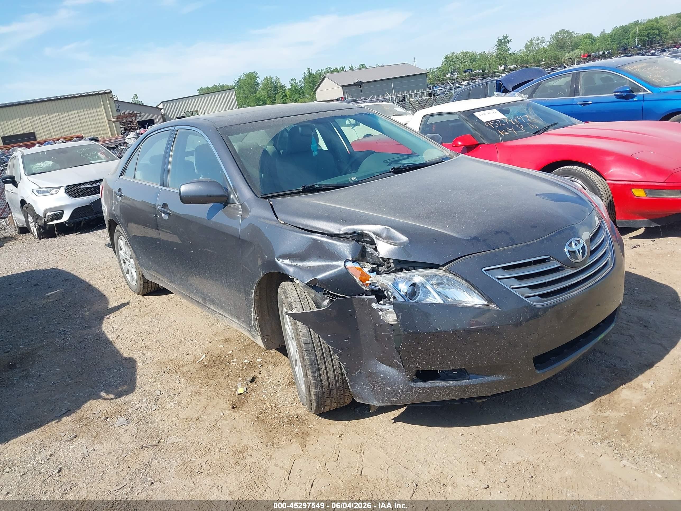 2007 Toyota Camry Hybrid   Gray vin: JTNBB46K673004075