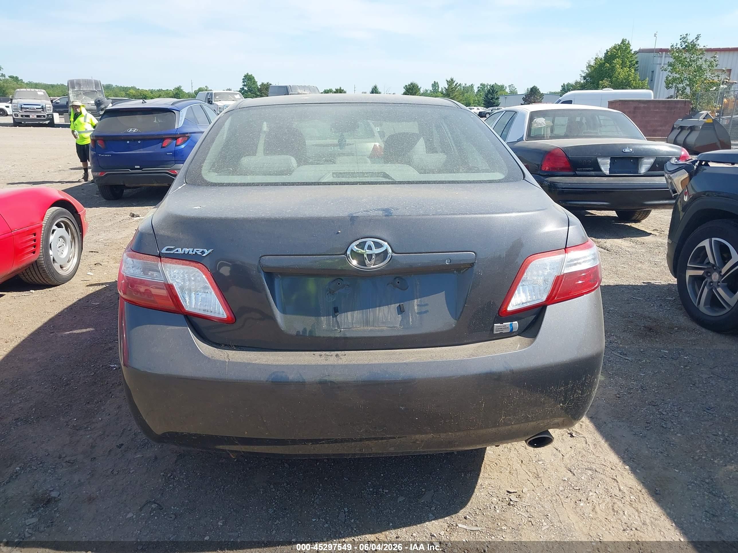 2007 Toyota Camry Hybrid   Gray vin: JTNBB46K673004075