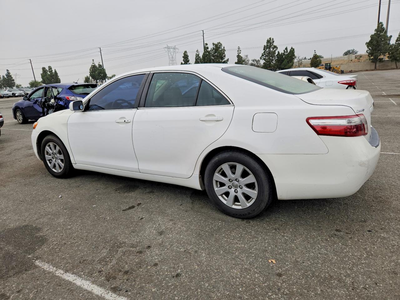 2007 Toyota Camry Hybrid White vin: JTNBB46K673016159
