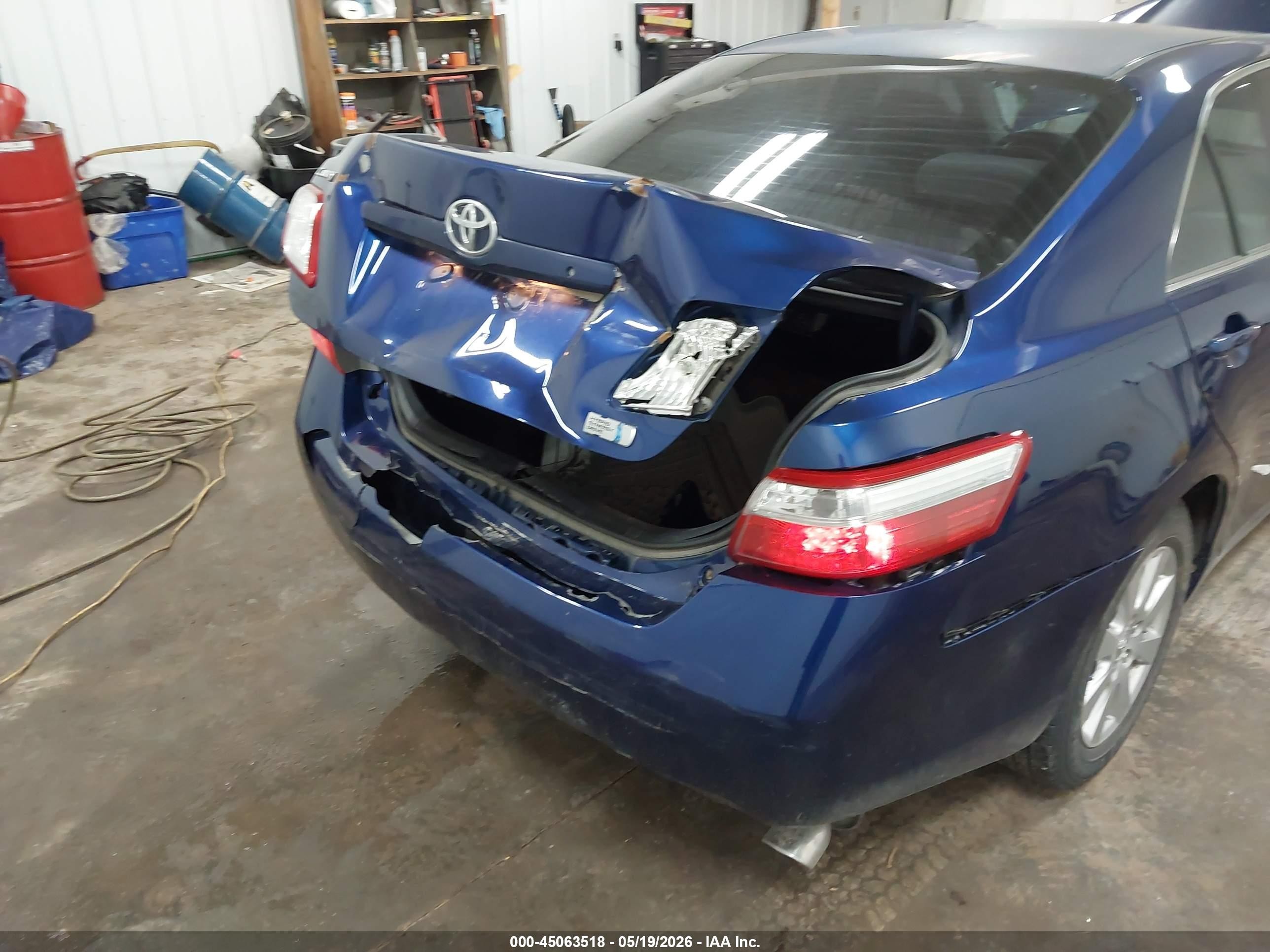 2007 Toyota Camry Hybrid   Синий vin: JTNBB46K773032192