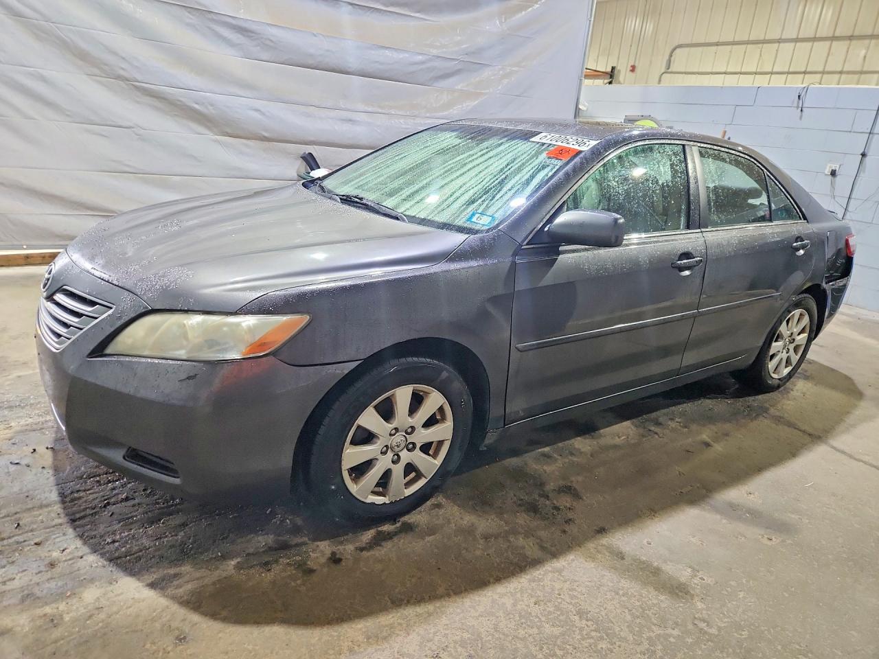 2007 Toyota Camry Hybrid Gray vin: JTNBB46K873016535