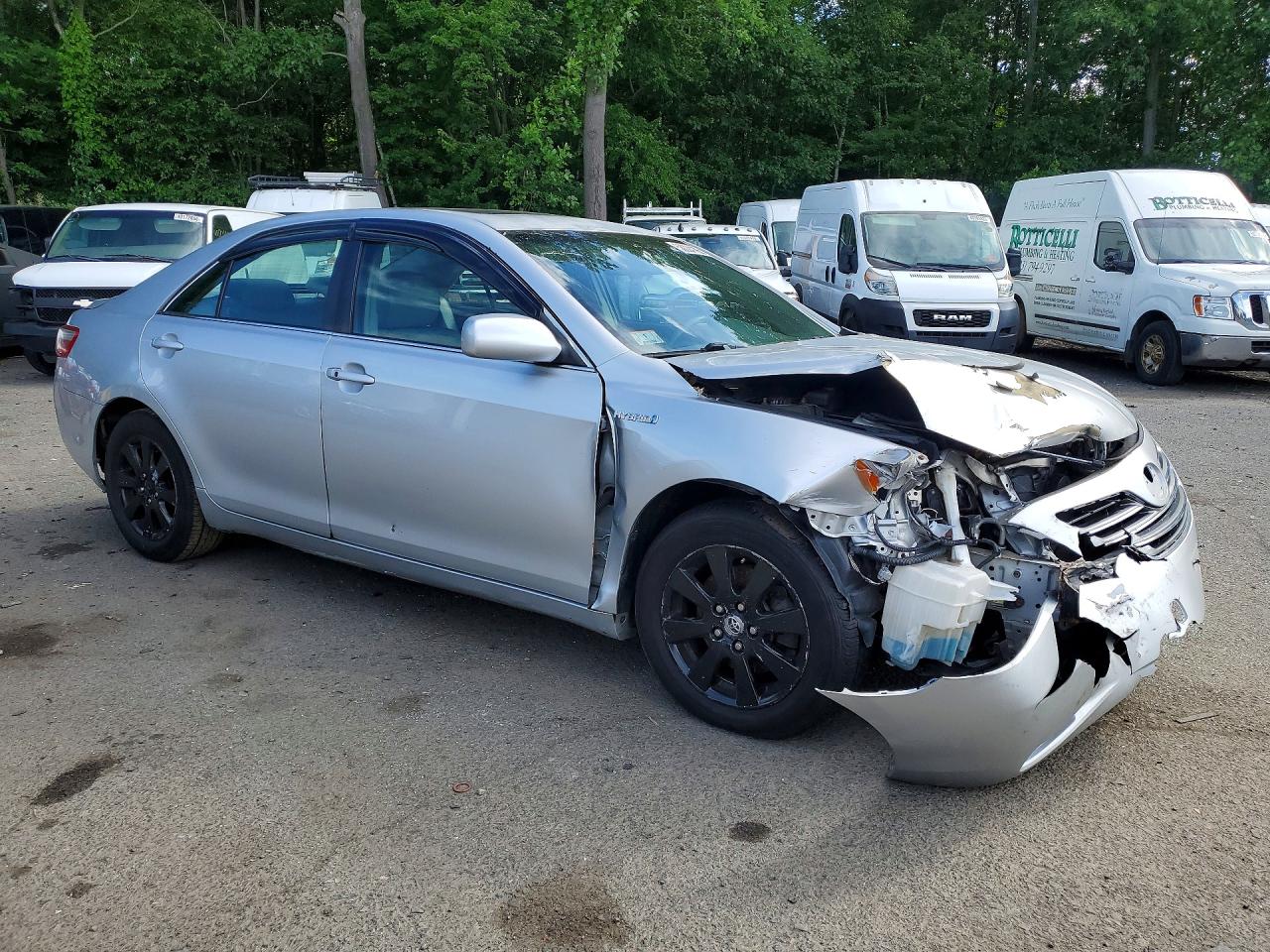 2008 Toyota Camry Hybrid Silver vin: JTNBB46K883045907