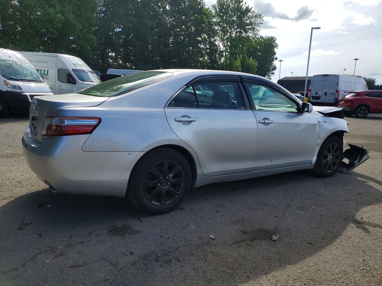 2008 Toyota Camry Hybrid Silver vin: JTNBB46K883045907