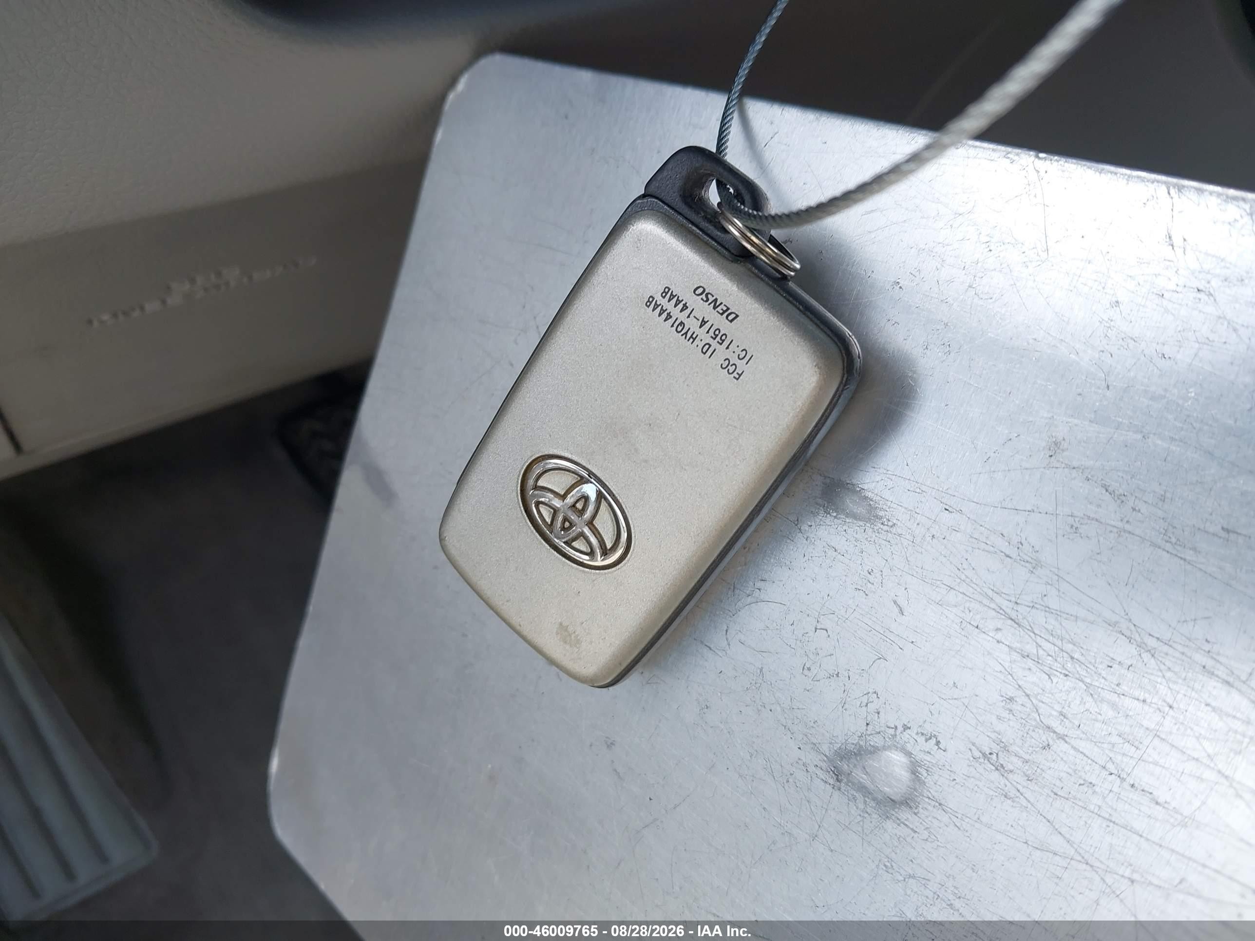 2009 Toyota Camry Hybrid   Серый vin: JTNBB46K893049263