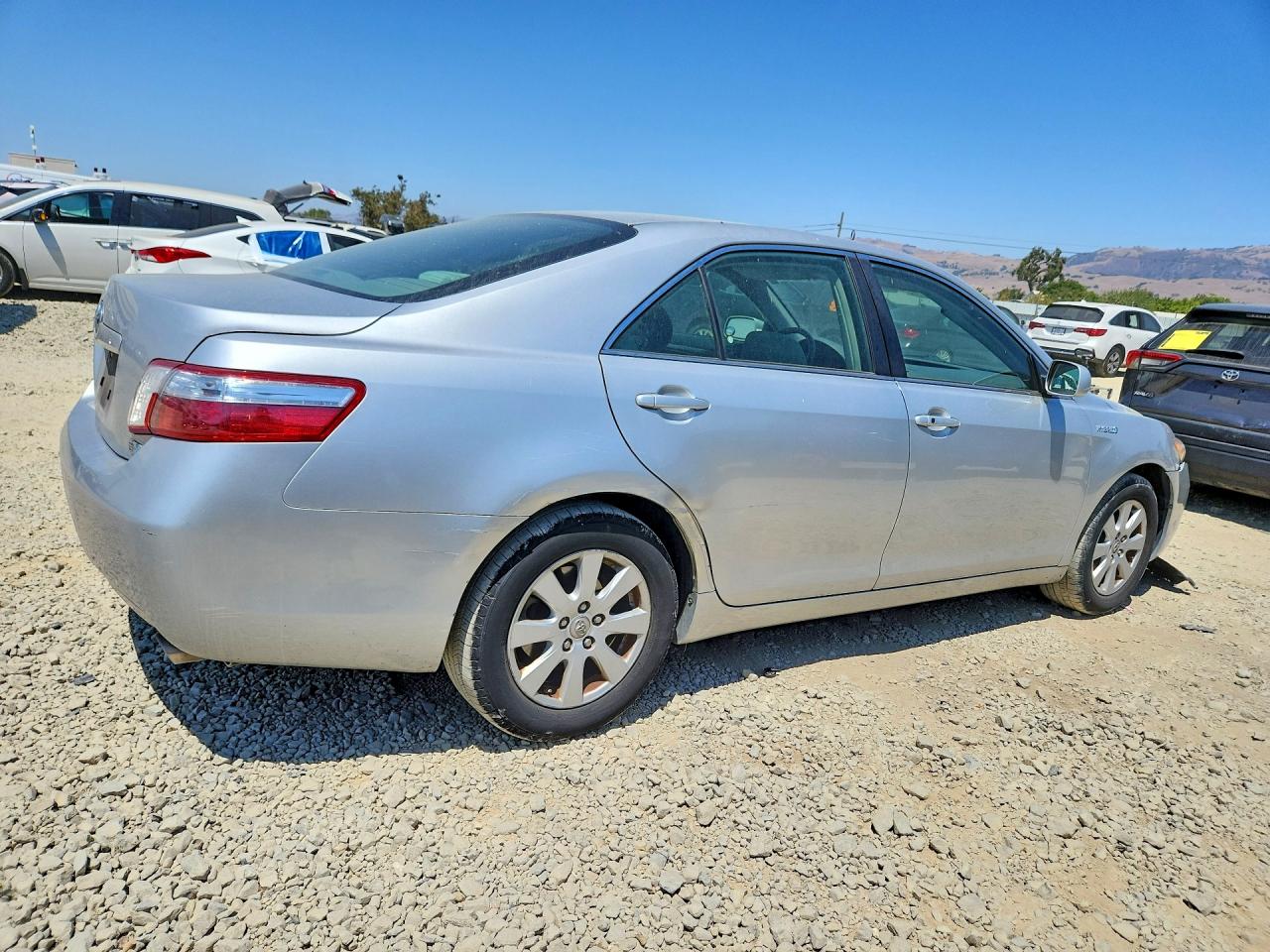 2007 Toyota Camry Hybrid Silver vin: JTNBB46K973041993