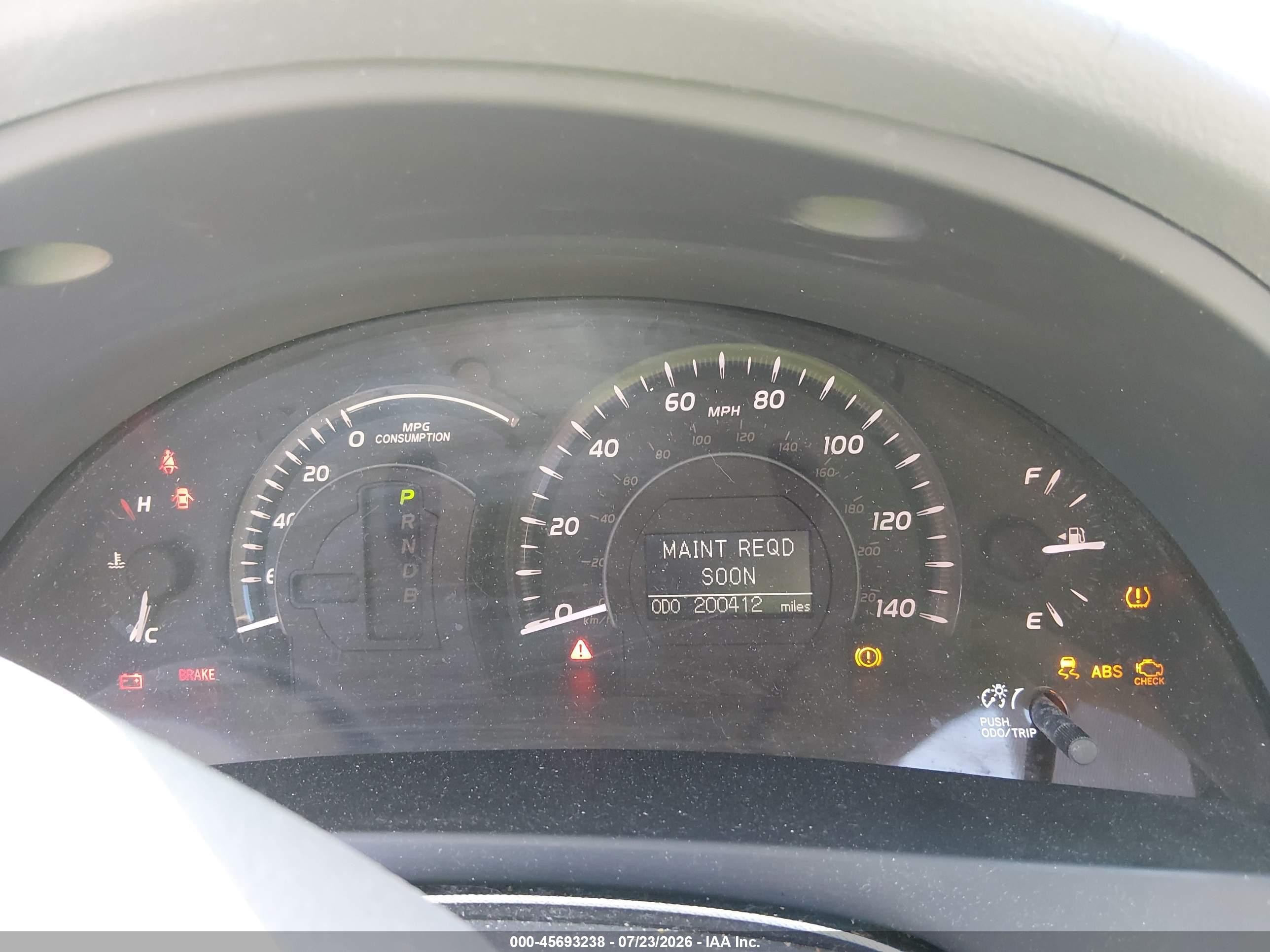 2007 Toyota Camry Hybrid   White vin: JTNBB46KX73009490