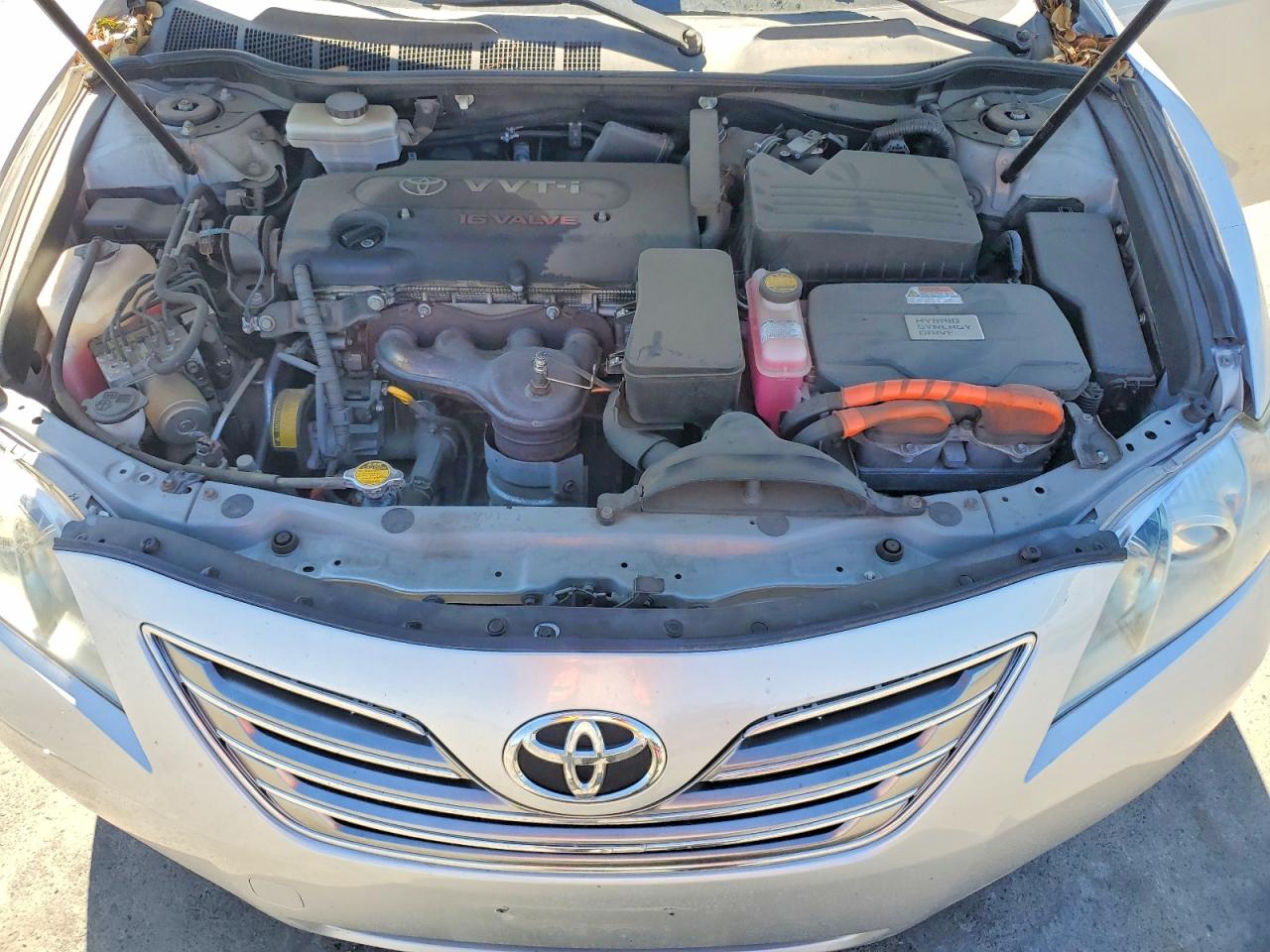 2007 Toyota Camry Hybrid Silver vin: JTNBB46KX73010672