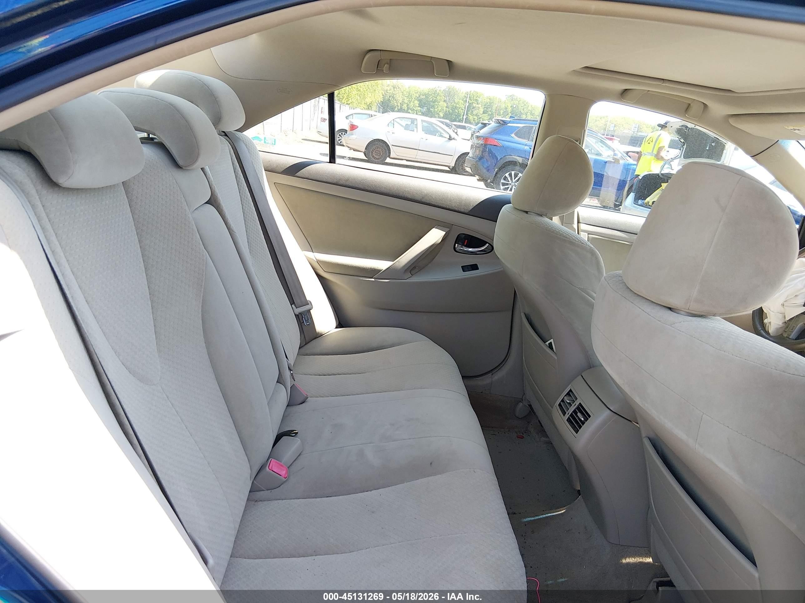 2007 Toyota Camry Hybrid   Blue vin: JTNBB46KX73013636