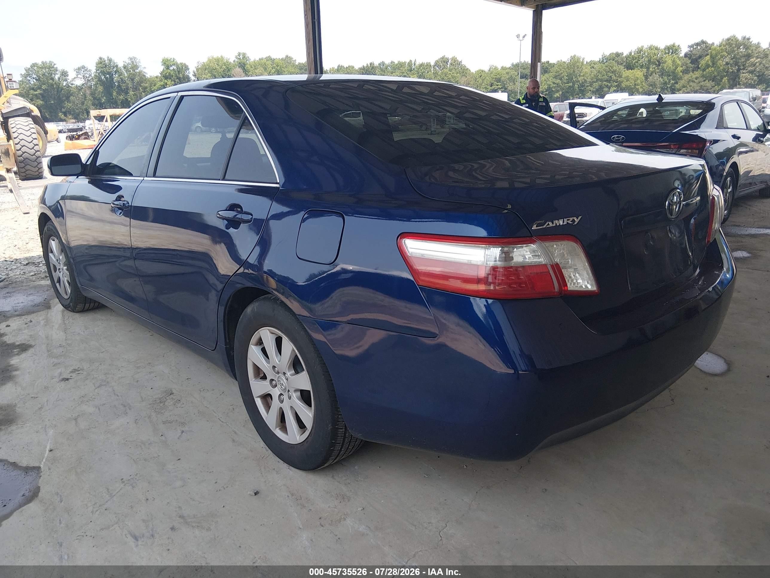 2007 Toyota Camry Hybrid   Blue vin: JTNBB46KX73018917