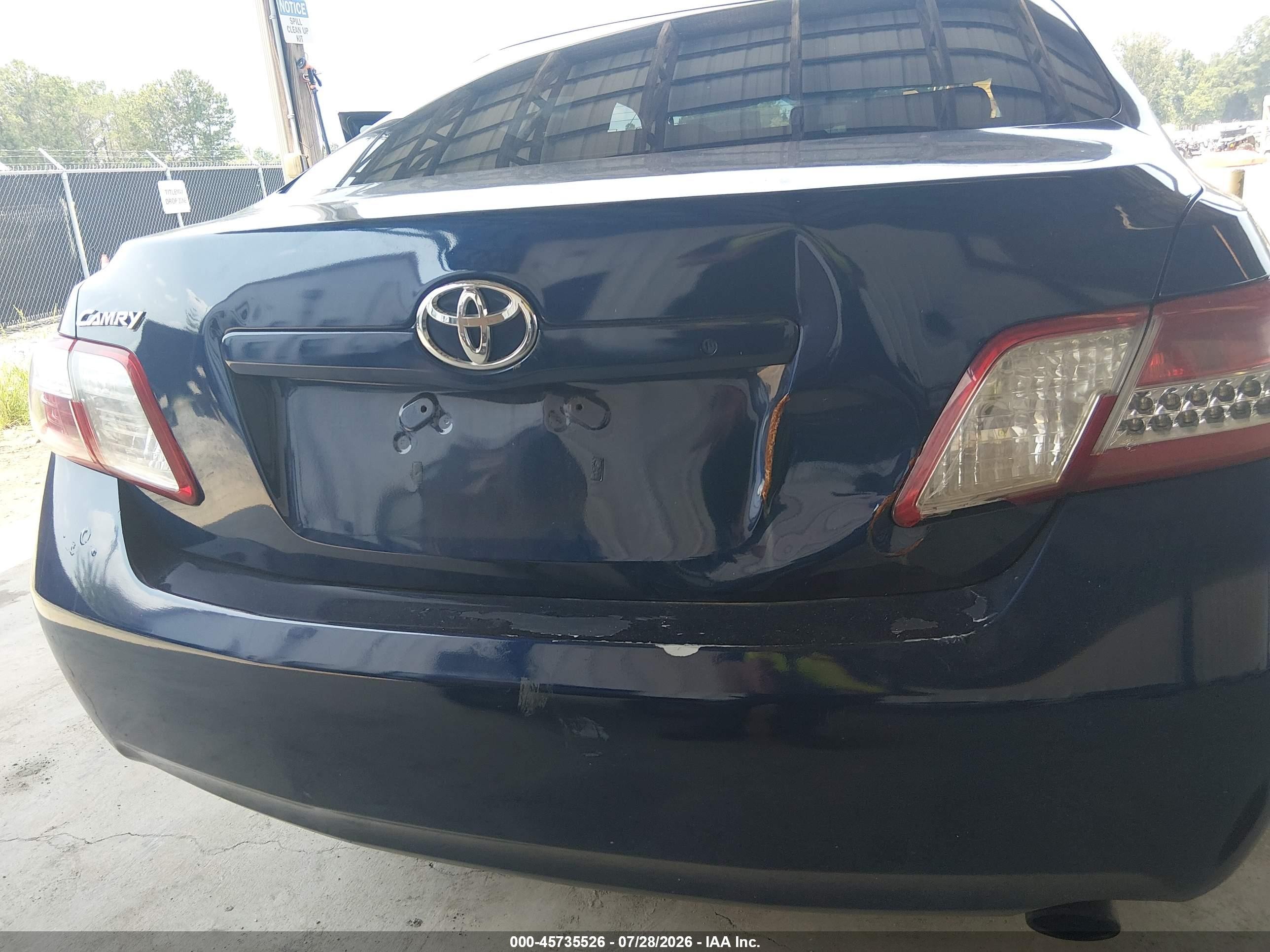 2007 Toyota Camry Hybrid   Blue vin: JTNBB46KX73018917