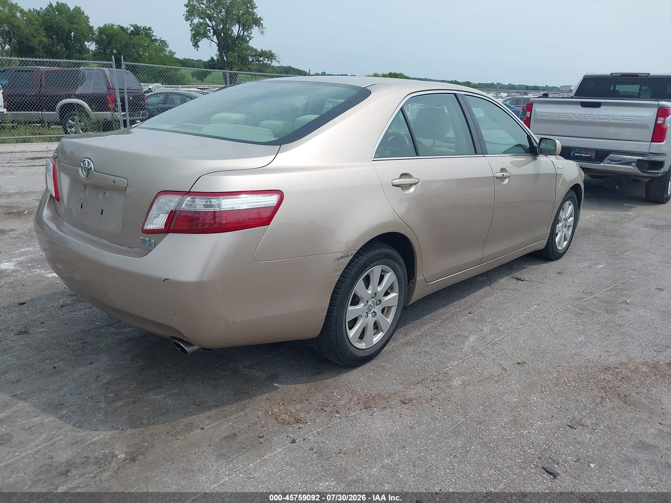 2007 Toyota Camry Hybrid   Tan vin: JTNBB46KX73019324