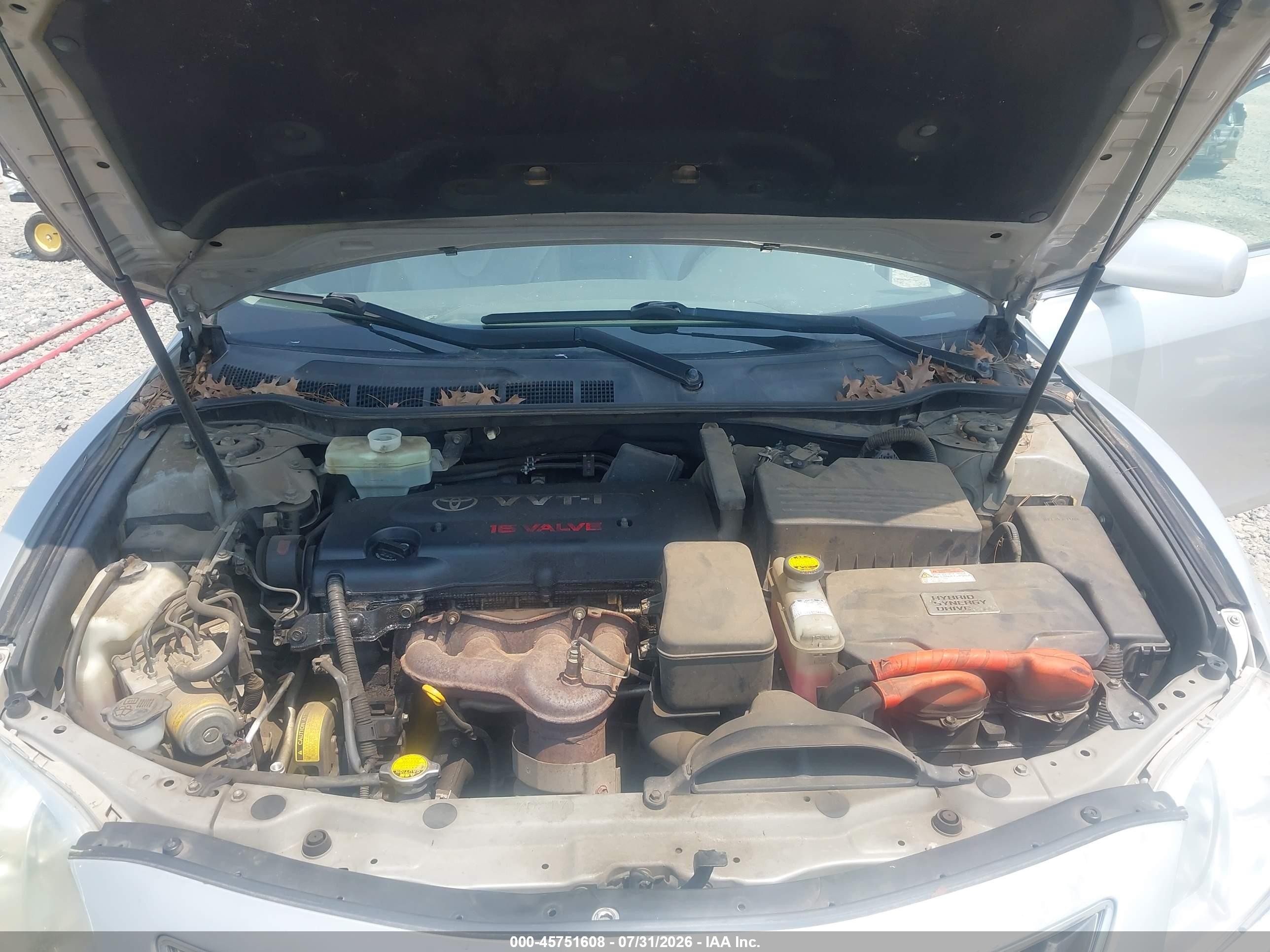 2007 Toyota Camry Hybrid   Silver vin: JTNBB46KX73023339
