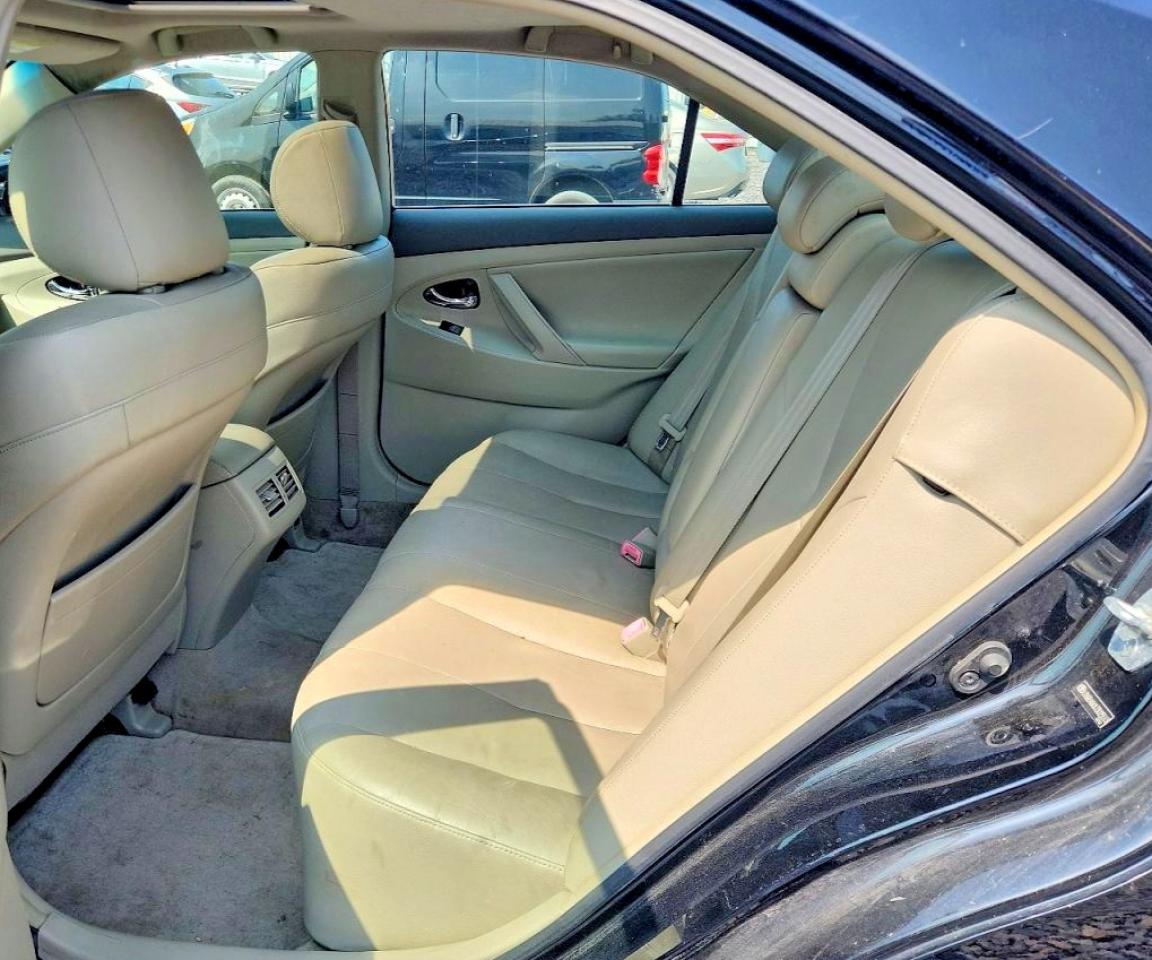 2007 Toyota Camry Hybrid Black vin: JTNBB46KX73025513