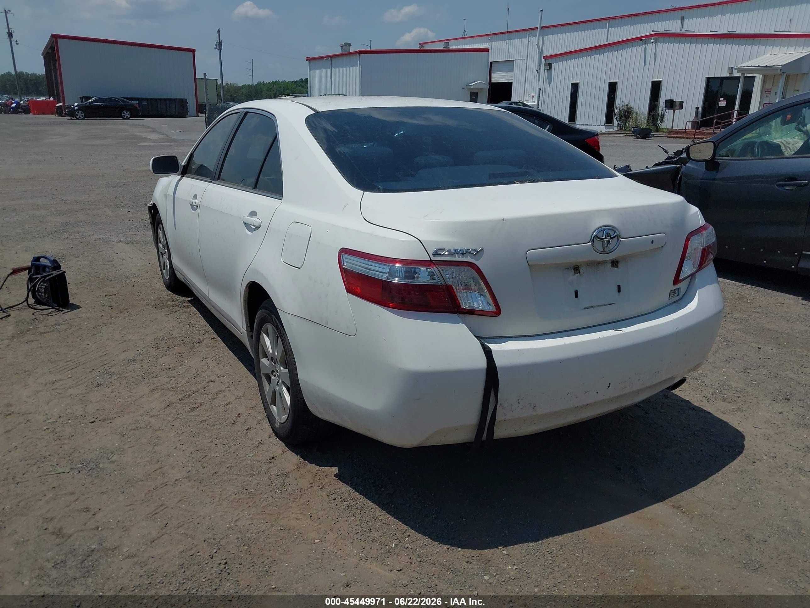 2007 Toyota Camry Hybrid   Белый vin: JTNBB46KX73038844