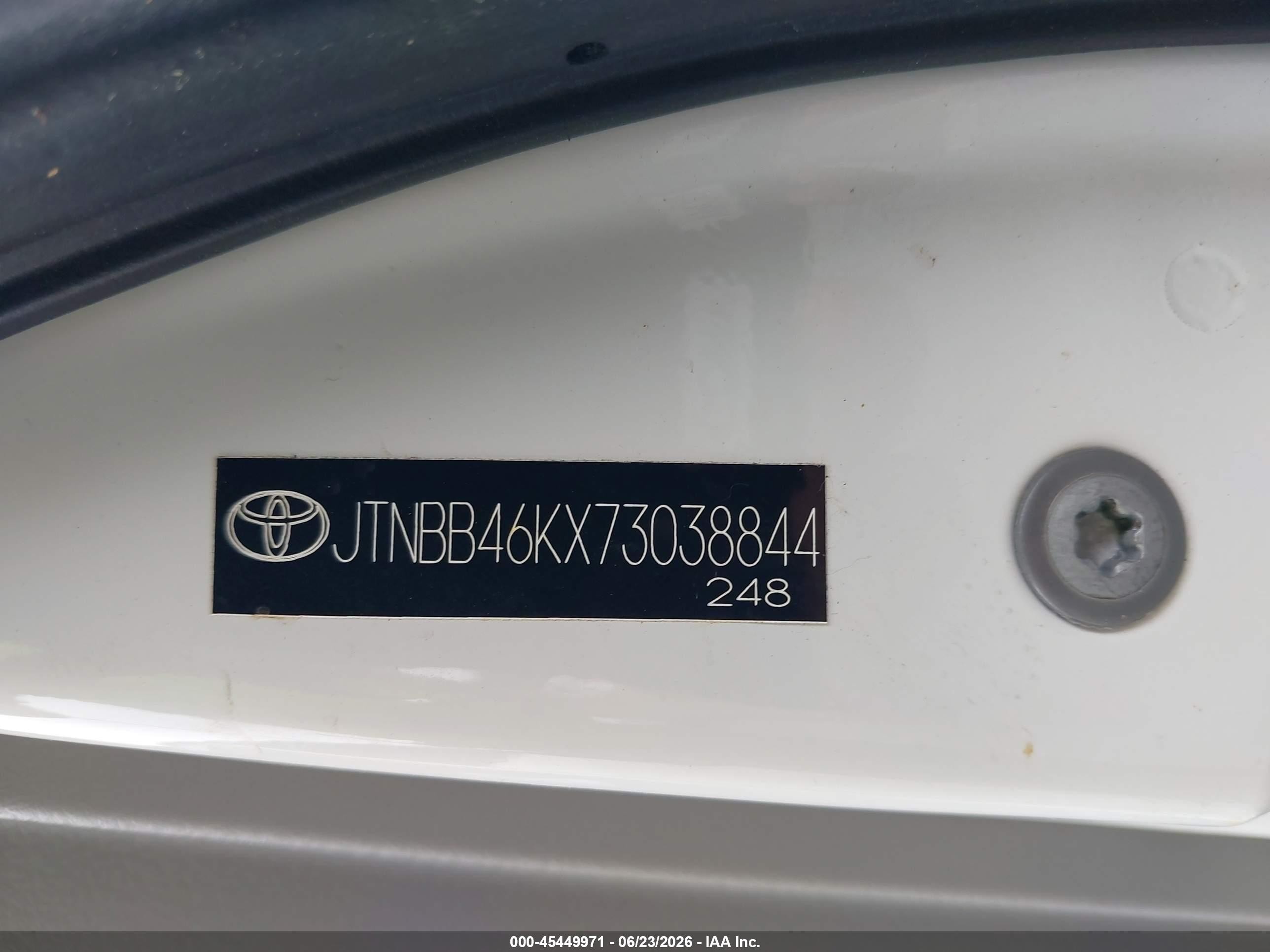 2007 Toyota Camry Hybrid   Белый vin: JTNBB46KX73038844