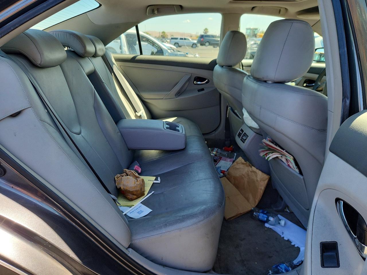 2007 Toyota Camry Hybrid Gray vin: JTNBB46KX73039203