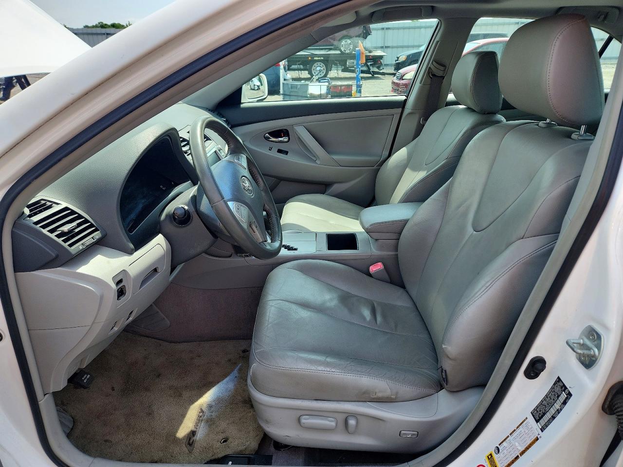 2009 Toyota Camry Hybrid White vin: JTNBB46KX93052388