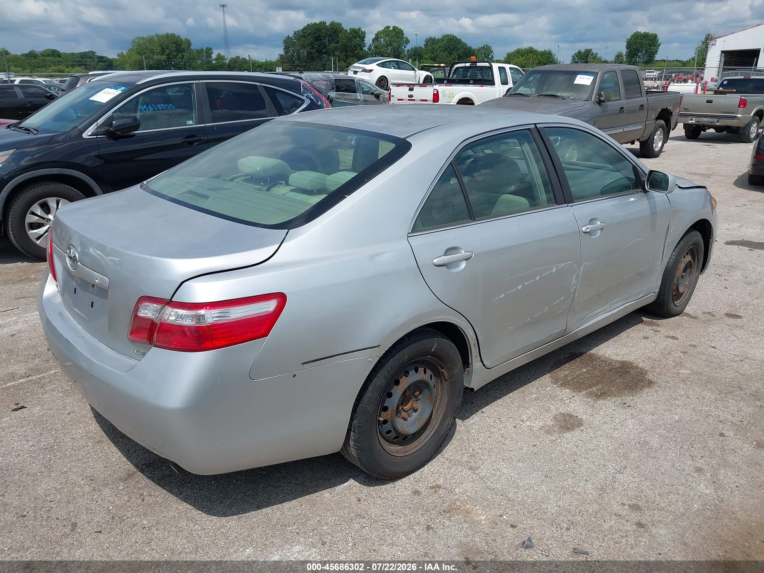 2007 Toyota Camry Ce Silver vin: JTNBE46K073043378