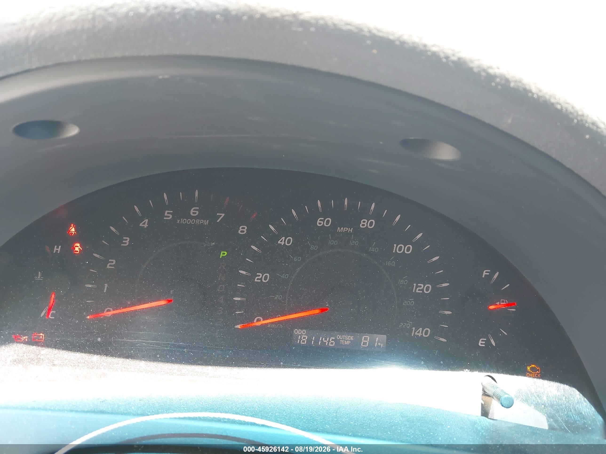 2007 Toyota Camry Le Серебряный vin: JTNBE46K073068717