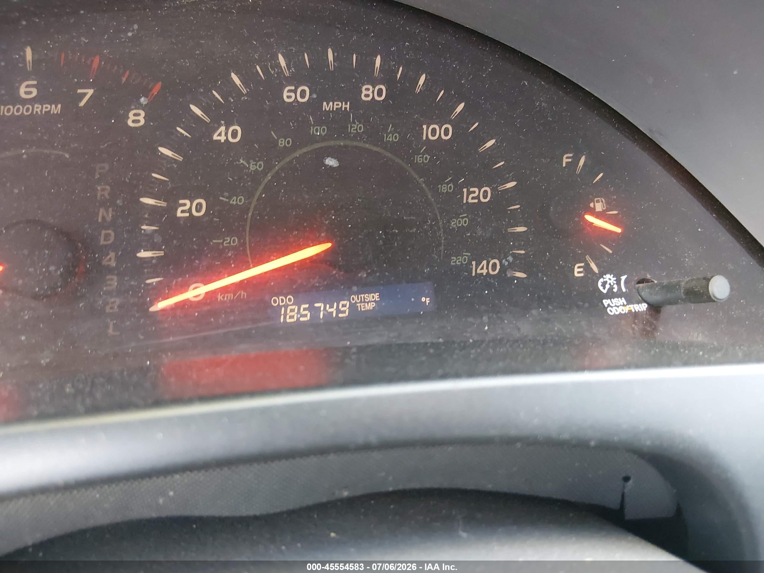 2007 Toyota Camry Le Gray vin: JTNBE46K073071505