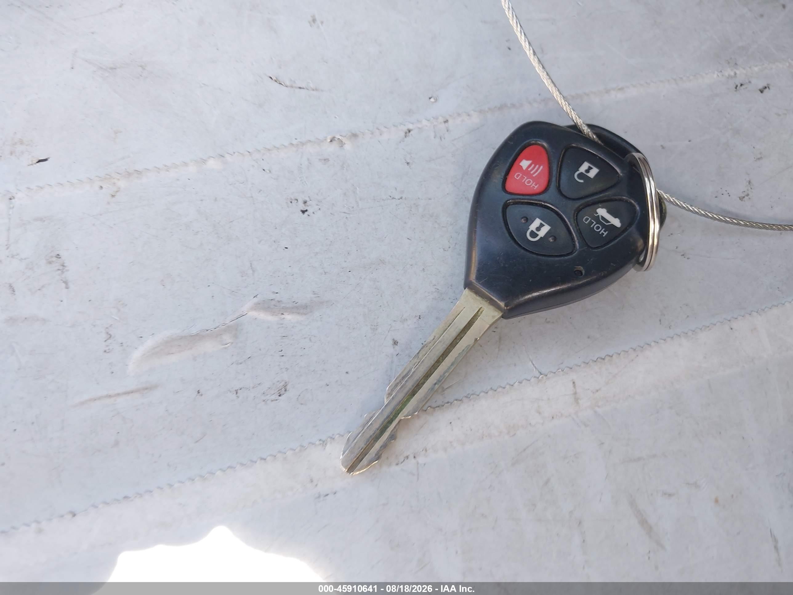 2007 Toyota Camry Le Серый vin: JTNBE46K073086540