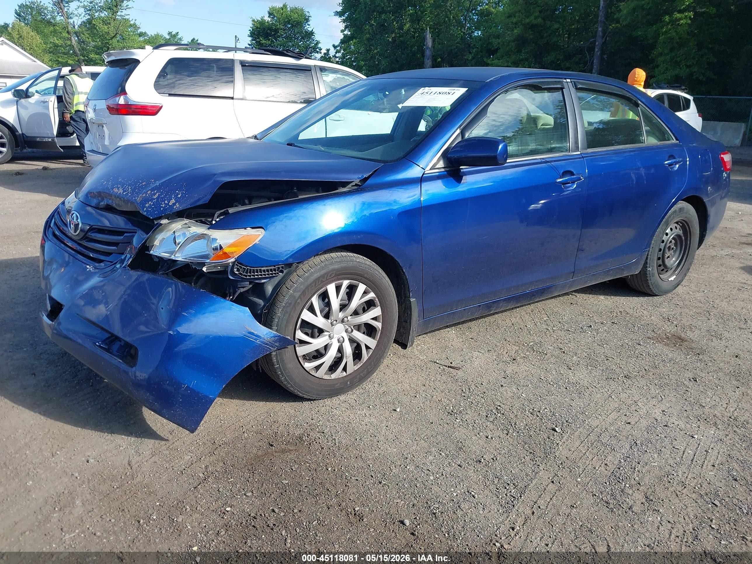 2007 Toyota Camry Ce Blue vin: JTNBE46K073094072