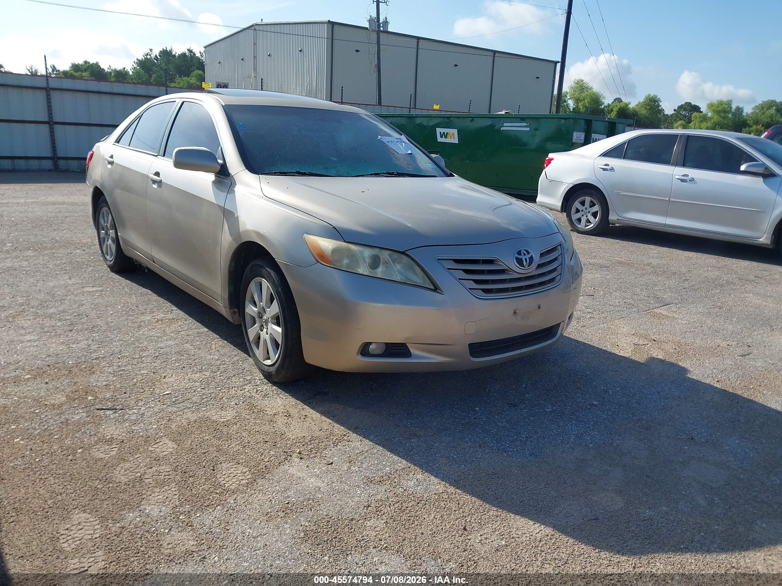 2007 Toyota Camry Xle Beige vin: JTNBE46K173029196