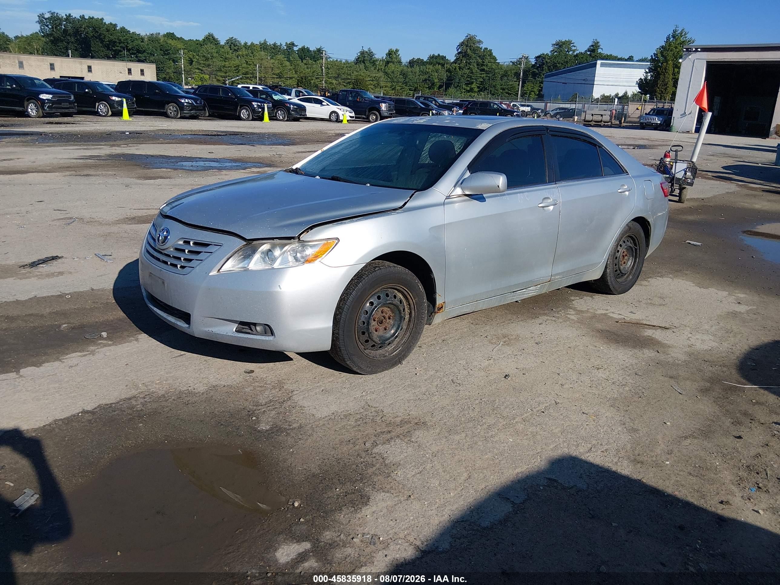 2007 Toyota Camry Le Silver vin: JTNBE46K173038142