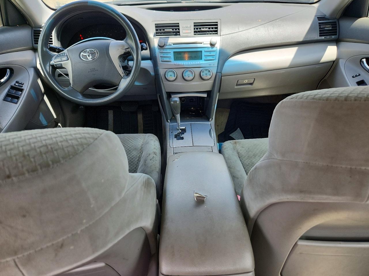 2007 Toyota Camry Le Silver vin: JTNBE46K173117875