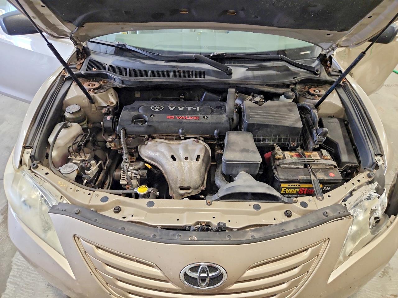 2007 Toyota Camry Ce Gold vin: JTNBE46K173123143